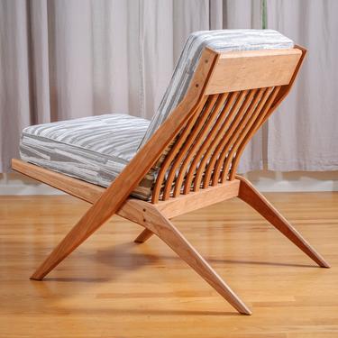 Cherry Mid-Century Modern Lounge Chair, Living Room Chair, Library Chair, Reception Chair 