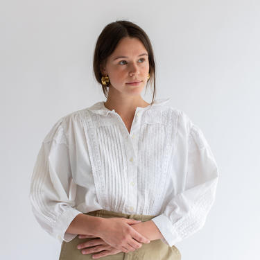 Vintage White Pleat Poet Blouse | Paisley Eyelet Puff Sleeve Shirt | Romantic Cotton Folk Blouse | S M 