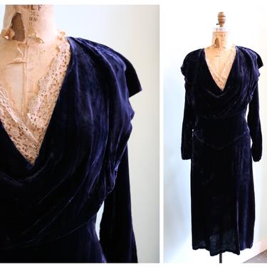 Vintage 1930's Midnight Blue Velvet Dress | Size Small/Medium 