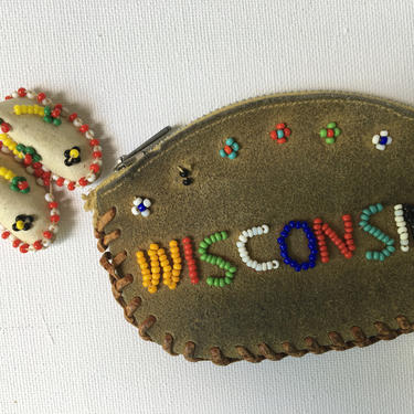 Vintage Wisconsin Souvenir Coin Purse, Beaded Zippered Pouch, Native American Style, Bonus Mini Moccasins 