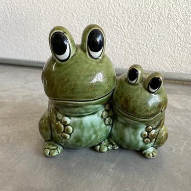 Norcrest Green Big Eye Frogs Ceramic Planter | Vintage Planter | 70s Decor | Frog Decor 
