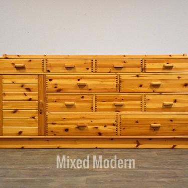 Idé Møbler Solid Pine Danish Dresser 