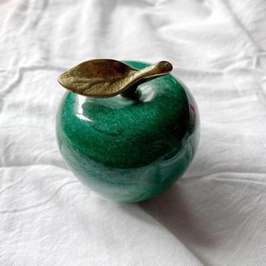 Vintage Green Marble Apple with Brass Stem | Vintage Paperweight | Brass Decor | Vintage Stone Paperweight 