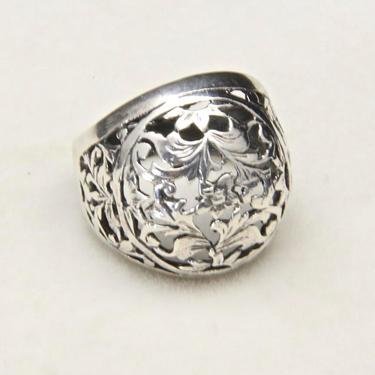 Vintage Sterling Silver with Domed Filigree Cutout Floral Motif Ring Size 6.25 