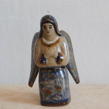 Jorge Wilmot Mexican Folk Art Pottery Vtg Signed Kneeling Angel ~ Jorge Wilmot Kneeling Nativity Angel Folk Art Pottery ~ Christmas Angel 