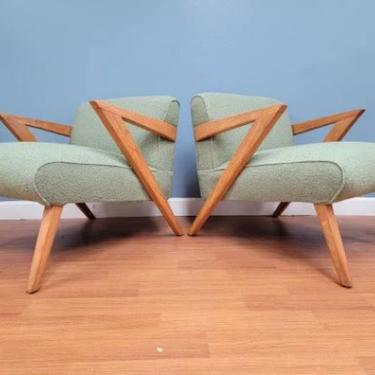 Vintage Scandinavian Retro Modern Kurt Olsen Style Elm Lounges Newly Upholstered - Pair