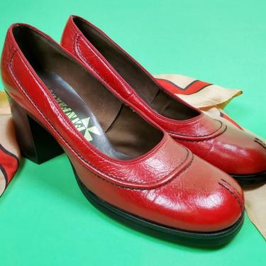 Vintage 60s/70s red leather heels by FanFares. Just beautiful. (Size 8) 