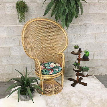 LOCAL PICKUP ONLY ------------ Vintage Peacock Chair 