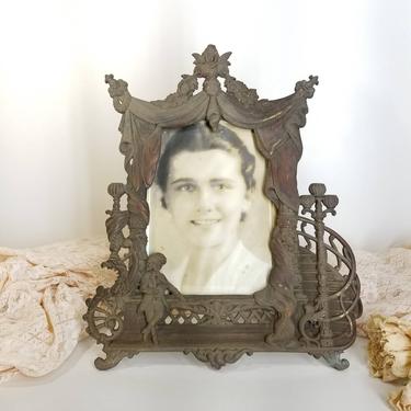 Antique Victorian Picture Frame / Cast Iron Easel Stand Photo Frame with Original Beveled Glass / Vintage Early 1900s Table Top Photo Frame 