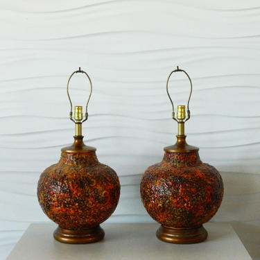 HA-C8060 Pair of Vintage Ceramic Lamps