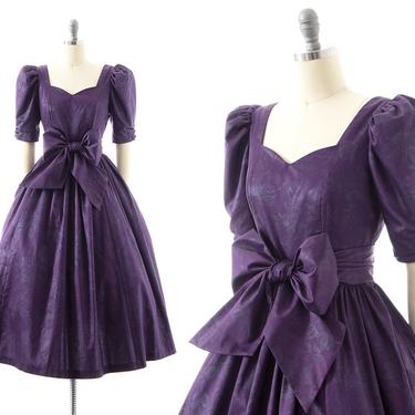 Vintage 1980s Day Dress | 80s LAURA ASHLEY Metallic Floral Printed Purple Cotton Puff Sleeve Sweetheart Pockets Midi Dress (x-small/small) 