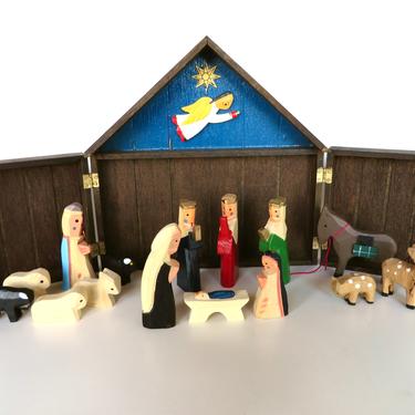 Vintage 16 Piece Wooden Nativity Scene, Miniature Christmas Manger And Nativity Figurines, Hand Made Wooden Religious Set 