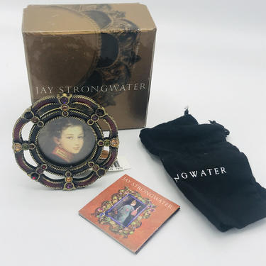 Jay Strongwater Round Enamel. Swarovski Jeweled Picture Frame- RETIRED  1 3/4&amp;quot; Opening- Original Box- Unused 