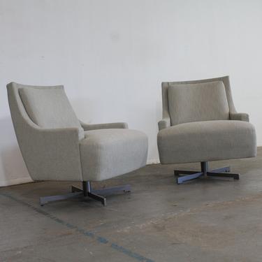 Pair of Mid-Century Modern Style Barbara Barry Swivel Club Chairs 