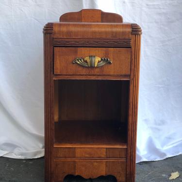 Free and Insured Shipping Within US - Vintage Retro Dovetail Drawers Table Stand 