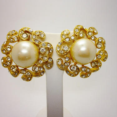 Vintage 1980s Oversize Chanel Style Faux Pearl and Gold Tone Rhinestone Encrusted Floral Pinwheel Couture Runway Style Clip Earrings 