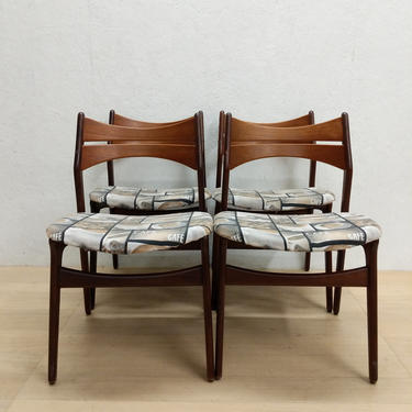 Set of 4 Vintage Danish Modern Erik Buch Dining Chairs 