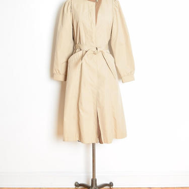 vintage 80s trench coat beige neutral space age spy jacket futuristic L UZZI khaki clothing 