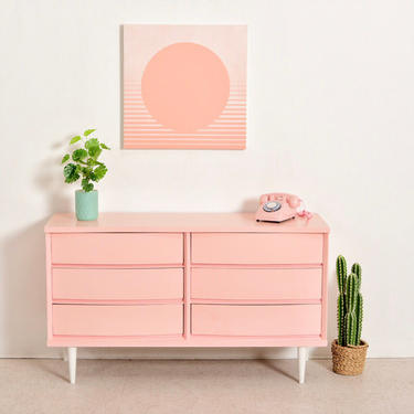 Vintage Pink 6 Drawer Dresser 