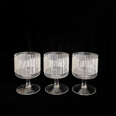 Vintage Mid Century Modern Set of 3 Georges Briard Textured White Lines Drinking Glasses Goblets Barware 1970s MCM 