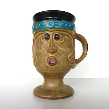 1970s Pacific Stoneware Queen Mug by Bennett Welsh, Vintage Pottery Figural Face Mug, Pedestal Mug 