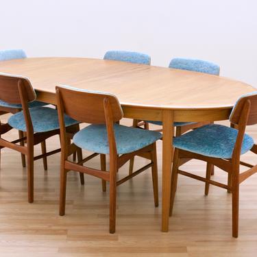 Mid Century Danish Modern Dining Table &amp; Chairs Set 