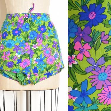vintage 60s shorts swimsuit bikini bottoms green floral print cotton XS S clothing 