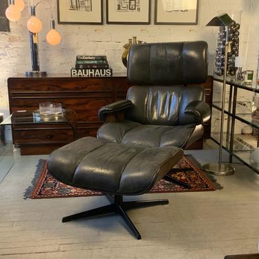 Vintage Leather Lounge Chair and Ottoman