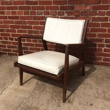 Midcentury modern side chair in white vinyl