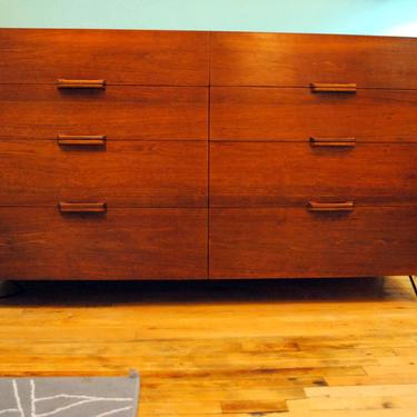 Large 8 Drawer Dresser on hairpin legs by Ramseur Furniture- 1950’s