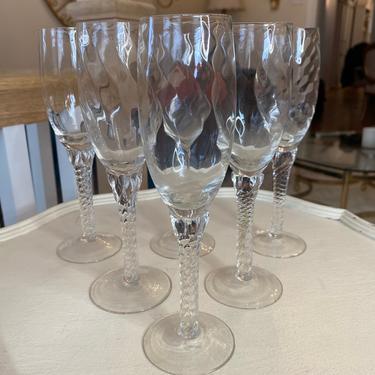Swirl Base Wine Spritzer / Champagne / Wine Glasses - Set of 6 
