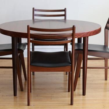Mid Century Danish Modern Round Rosewood Dining Table 