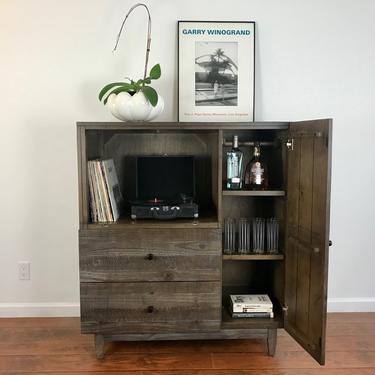 RUSTIC Bar/Dresser/Media Stand/Armoire (Los Angeles) 
