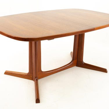 Gudme Mobelfabrik Mid Century Dining Table with 2 Leaves - mcm 