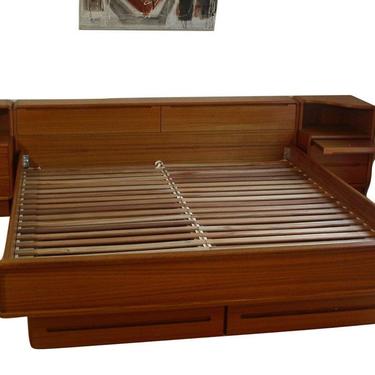 Quality TEAK Danish modern platform bed + nightstands + 2 under bed STORAGE DRAWERS, Torring - Dyrlund - Kibaek - Call 571 330 0810 