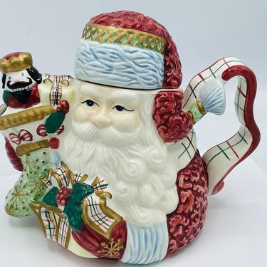 Avon Christmas St Nicholas Santa Claus Teapot Tea Pot Ceramic 2001 Never Used 