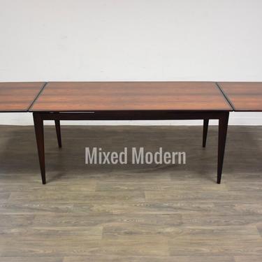 Model 254 Rosewood Dining Table by Niels O. Møller 