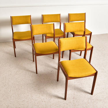 Set of 6 Danish Modern Teak Chairs 