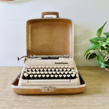 Vintage Typewriter - Smith Corona Silent Super - Desert Sand Color - Portable Typewriter with Carrying Case - 1956 Manual Typewriter 