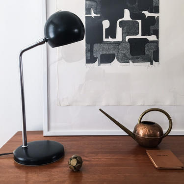 Walter von Nessen designed  Orb lamp rare 