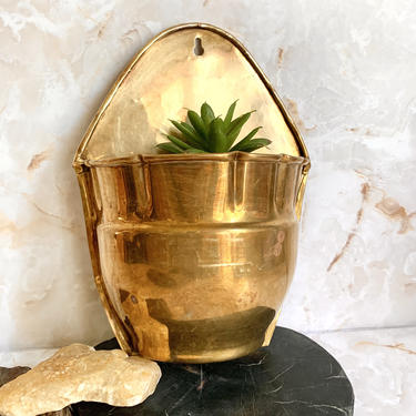 Vintage Wall Pocket, Brass Planter, Wall Decor, Sustainable Living, Vintage 70s 80s 