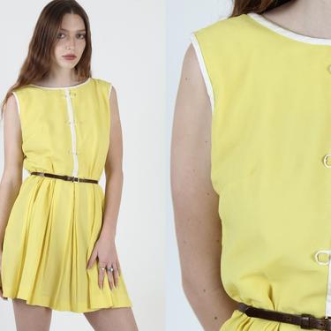 1950s Plain Yellow Dress / Vintage 50s Simple Minimalist Dress / Day Party Button Detail Dress / Solid Full Pleated Skirt Thin Mini Dress 