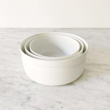 Set of 3 Porcelain Nesting Bowls