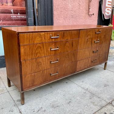 What More Could You Ask For ? | Mid-century Eight Drawer Chest Attributed to Founders- Milo Baughman