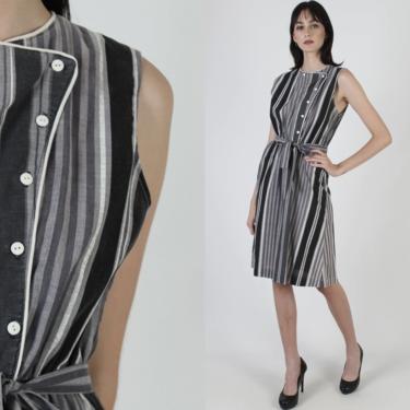 Simple Minimalist Striped Dress / 80s Variegated Grey Lined Dress / Asymmetrical Button Casual Dress / Waist Tie Knee Length Mini Midi Dress 