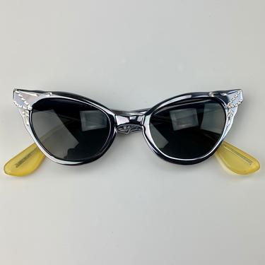 Vintage 1950'S Aluminium Cat Eye Sunglasses - Shinny Chrome Finish - Carved Leaf Details - by VOGUE - New UV Glass Lenses 