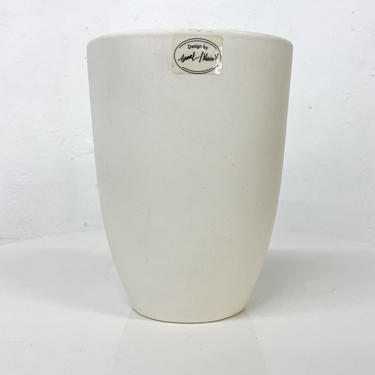 Sculptural Clean Modern White Pottery Vase Design by Maria V 
