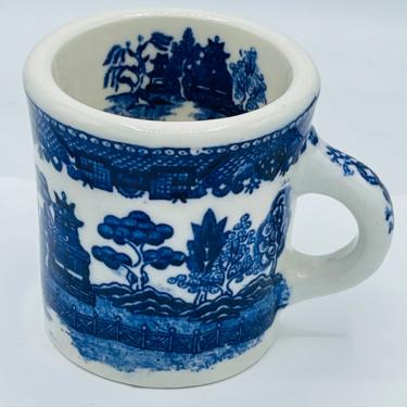 Vintage Blue Willow  Coffee Cup Mug Restaurant Ware Marked Nasco Japan in Blue-Nice Condition 