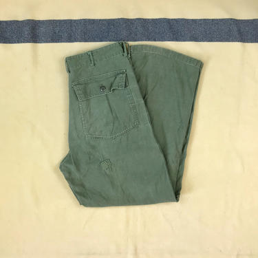 Size 31x29 Vintage 1970s US Army OG-107 Cotton Sateen 4 Pocket Utility Baker Fatigues Pants w/ Period Repairs 