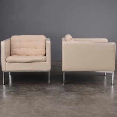 Pair of Milo Baughman Lounge Chairs Mid Century Modern Cream 